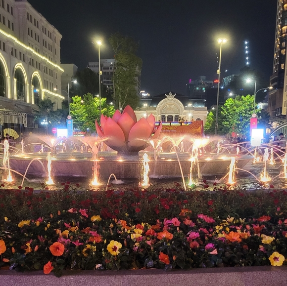 Meet your Posher!! - Picture 10 of 16